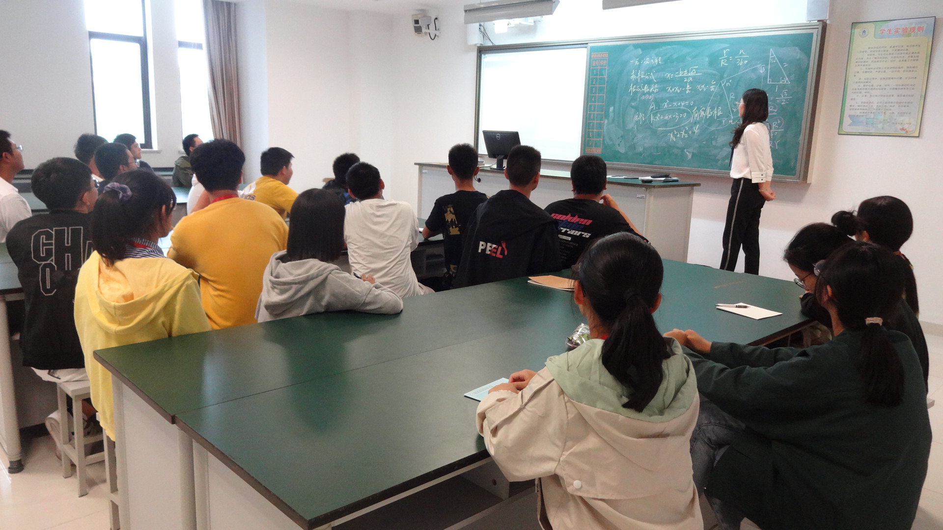 日韩人妻无码免费视频一区二区三区