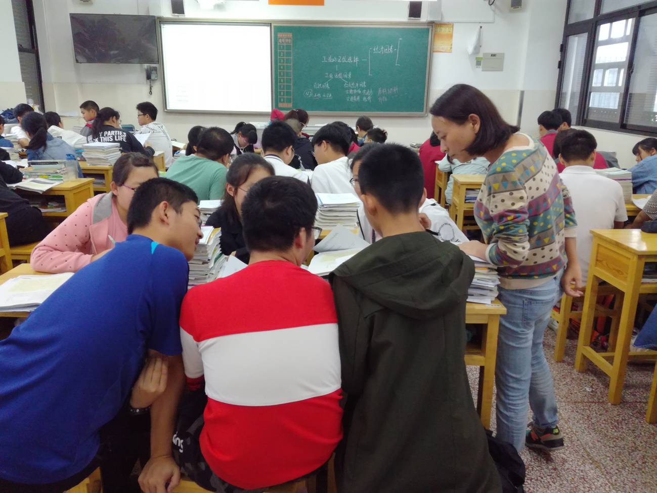 日韩人妻无码免费视频一区二区三区