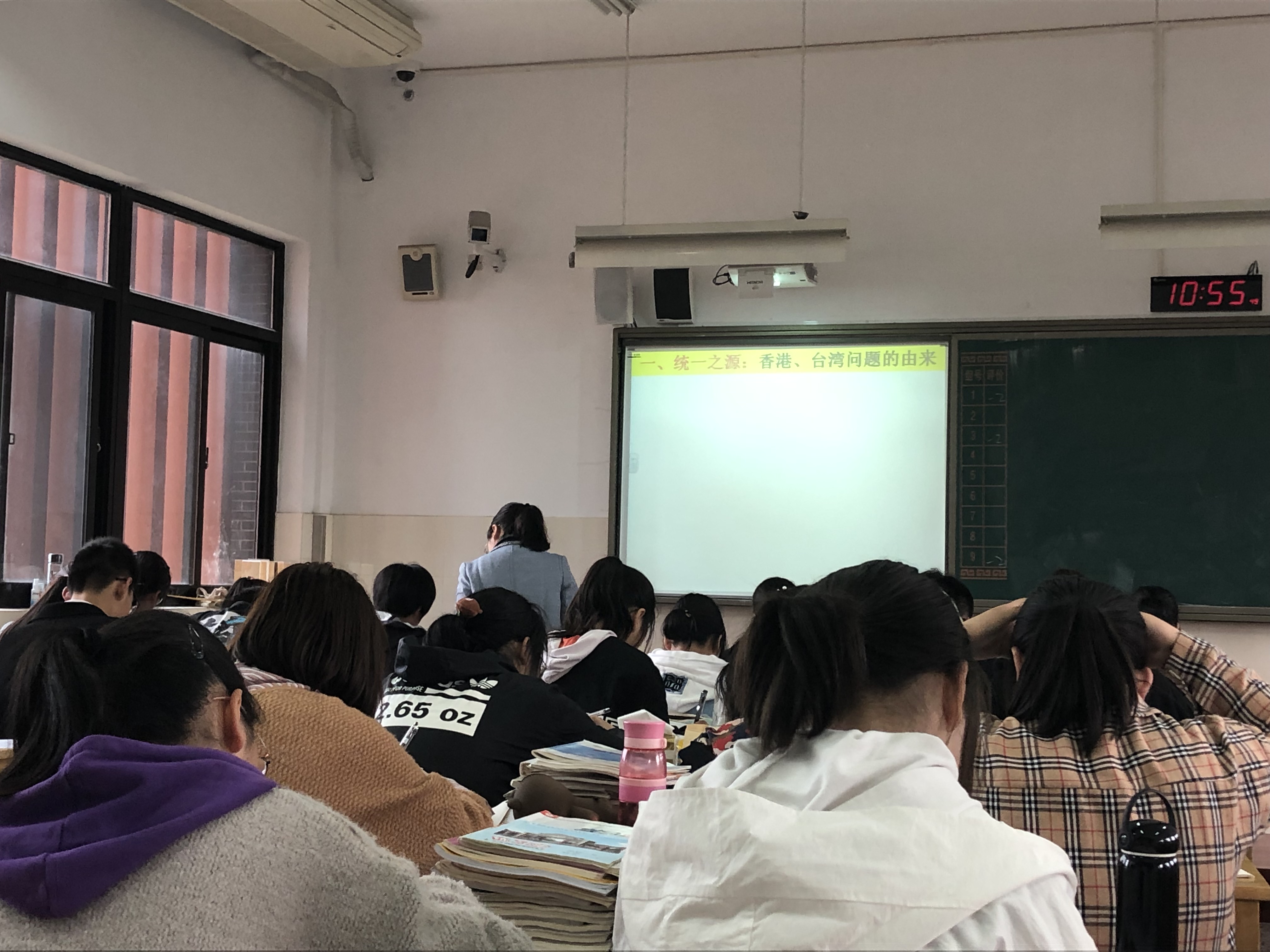 日韩人妻无码免费视频一区二区三区