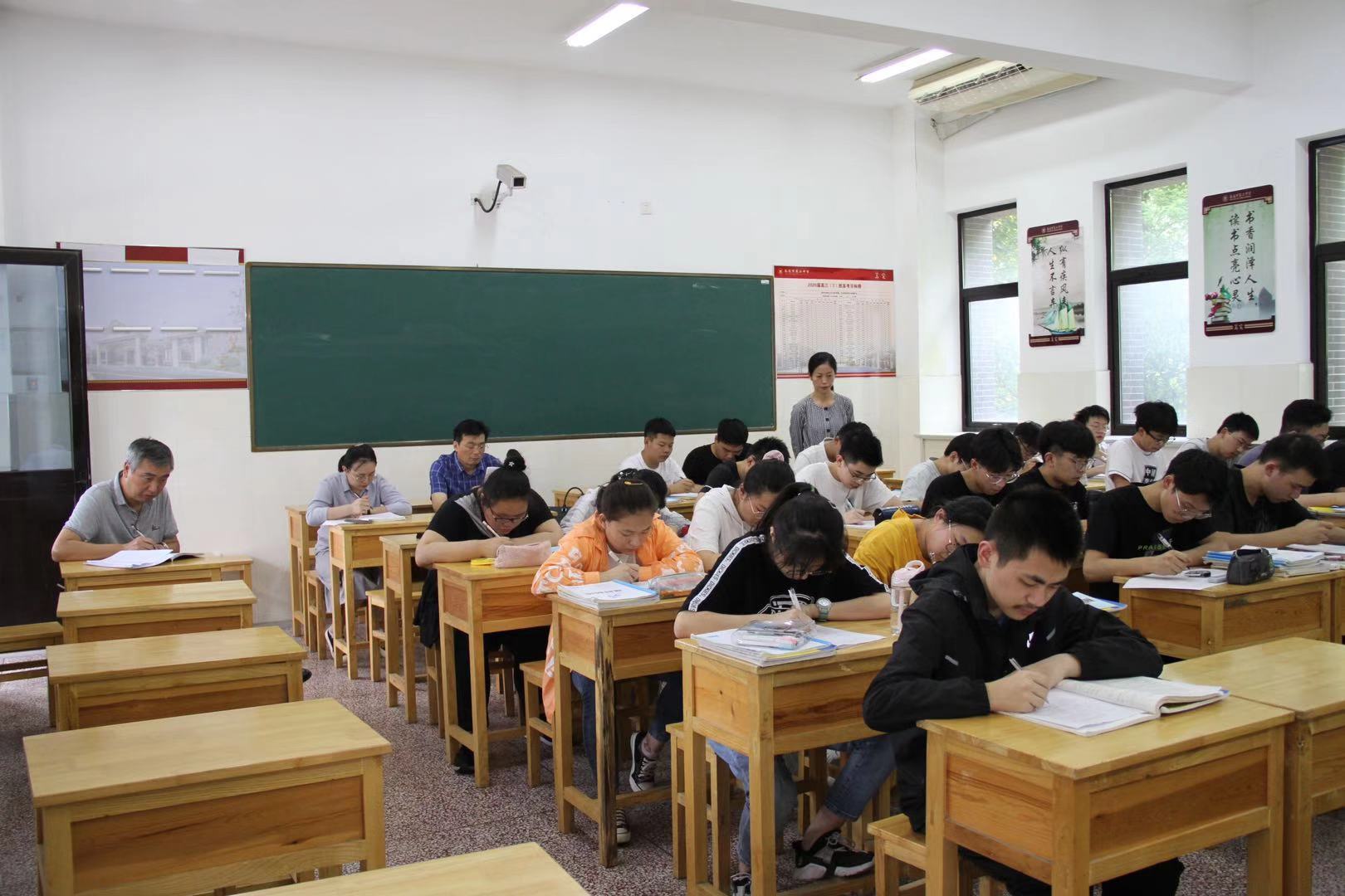 日韩人妻无码免费视频一区二区三区