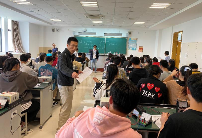 日韩人妻无码免费视频一区二区三区