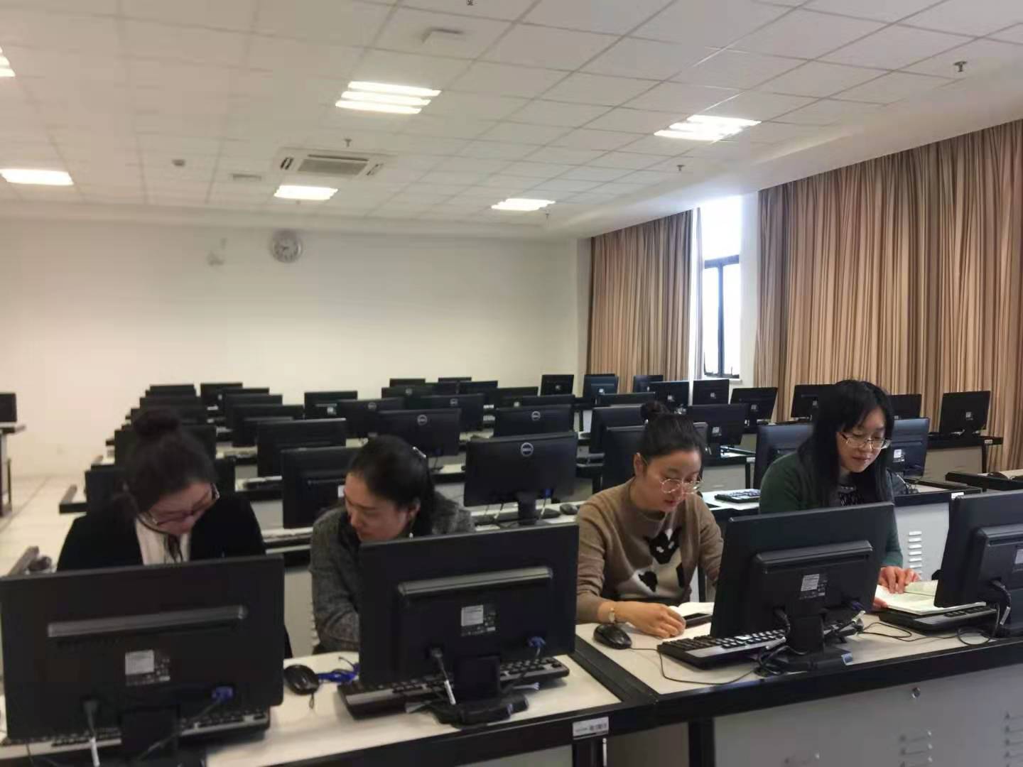日韩人妻无码免费视频一区二区三区