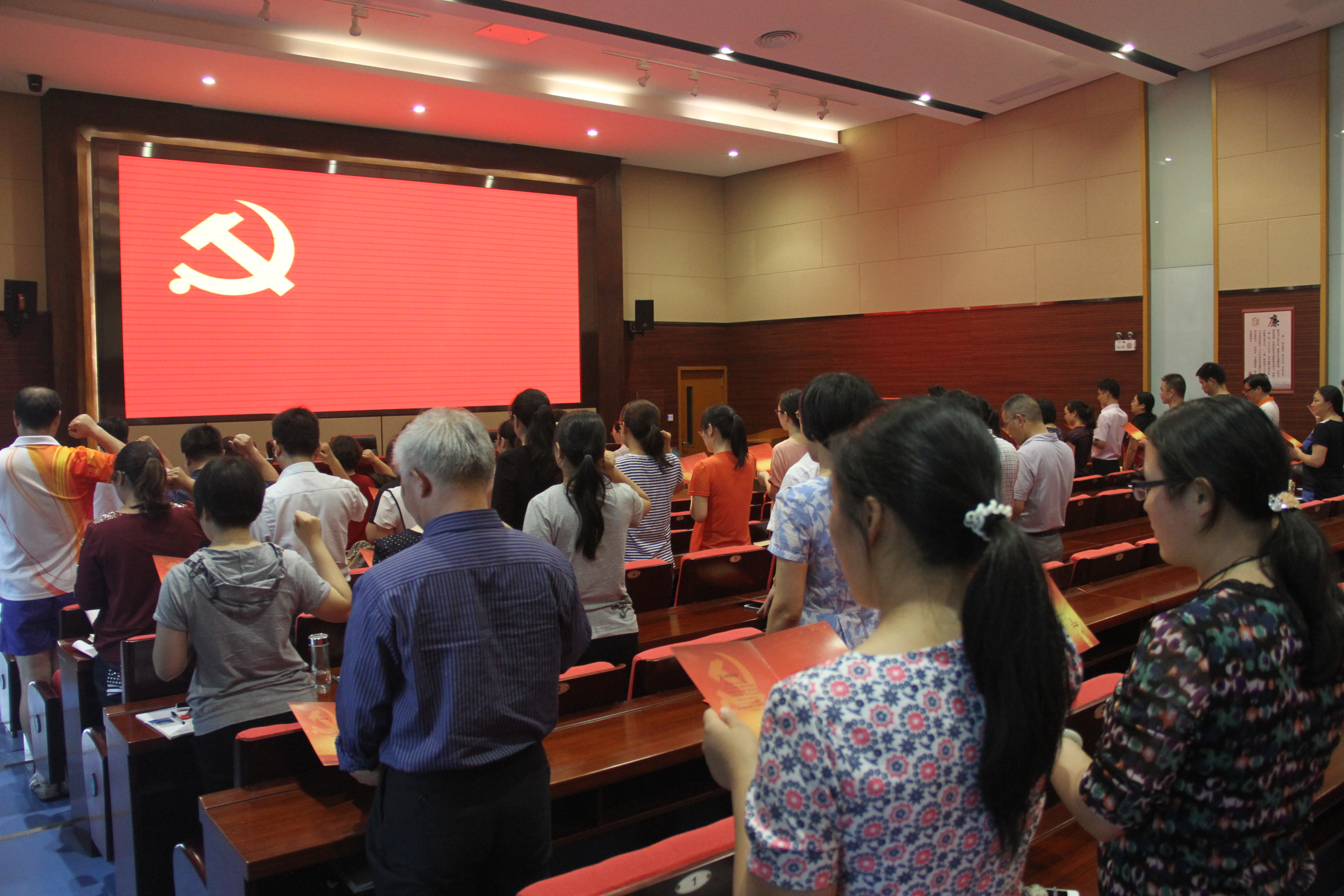 日韩人妻无码免费视频一区二区三区