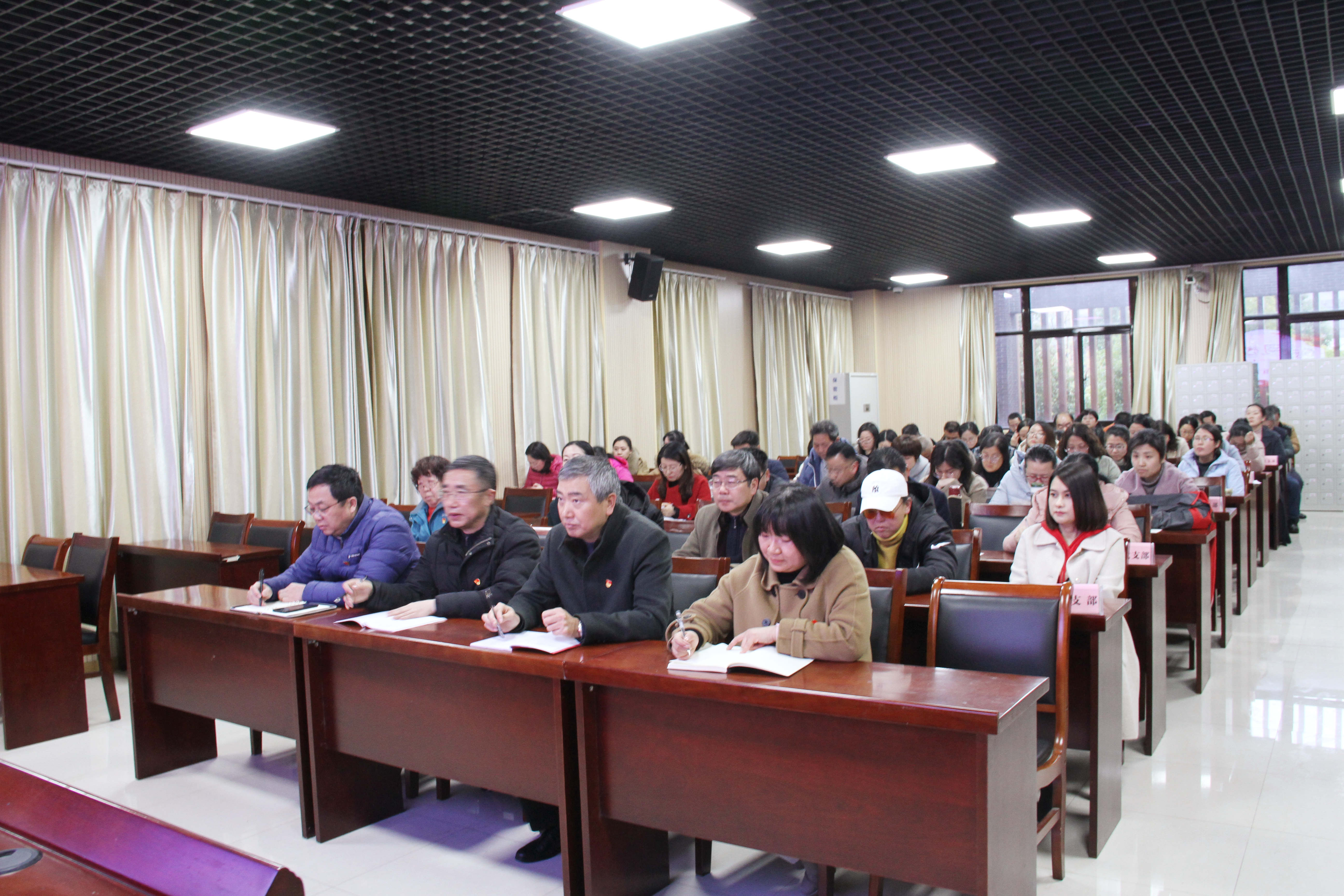 日韩人妻无码免费视频一区二区三区