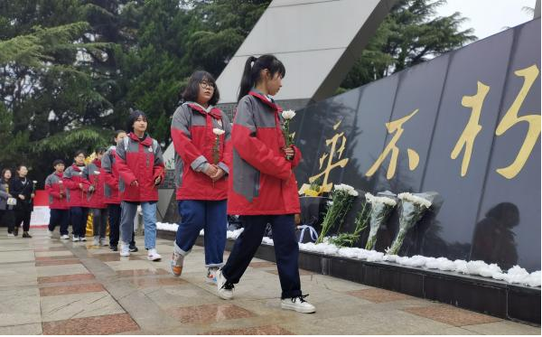 日韩人妻无码免费视频一区二区三区