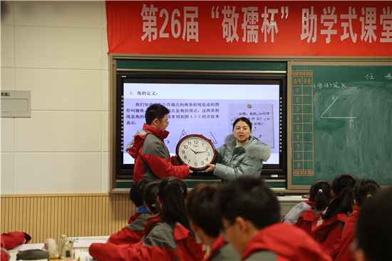 77162cddbab14a1fb74a080d15284a15.jpg