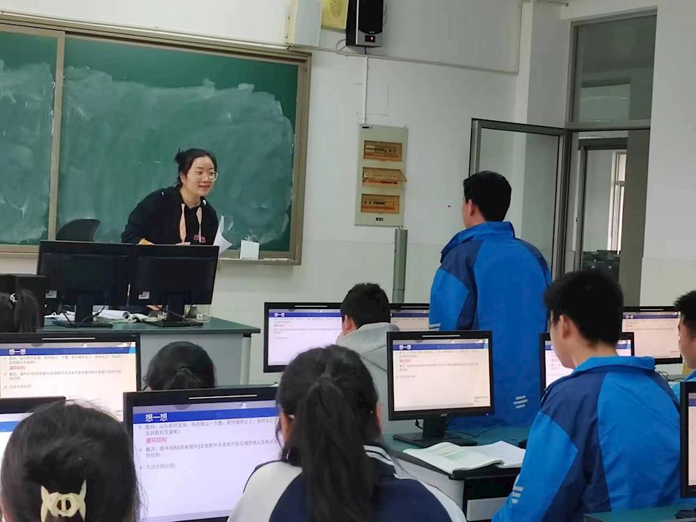 d1e23c1cce654e619438563b4cacd05c.jpg