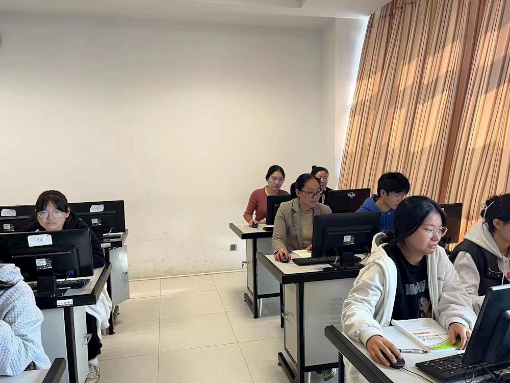 c67a245c4e914450abe13fea5bcccd12.jpg